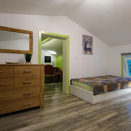 Waldgasthaus & Christianental בית הארחה ורניגרוד