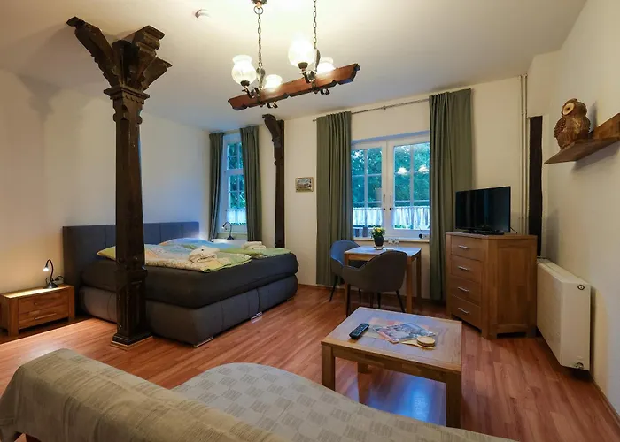 Waldgasthaus & Christianental 4*