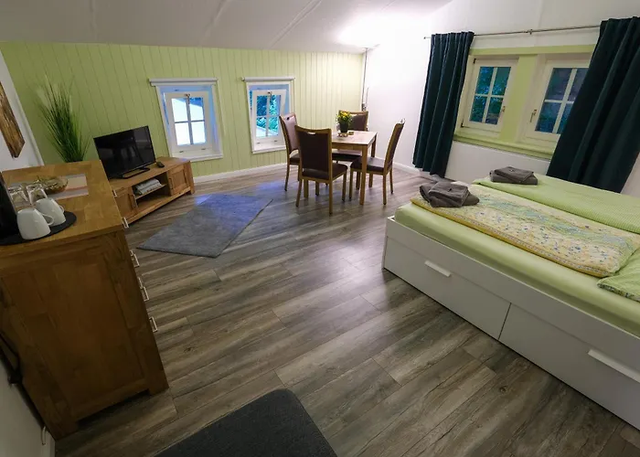 Waldgasthaus & Christianental 4*